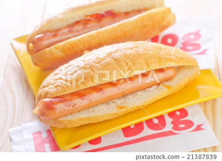 hot dogs 21387839