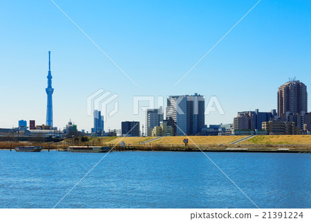 View of Tokyo Sky Tree from Arawa River's Kawahara 21391224