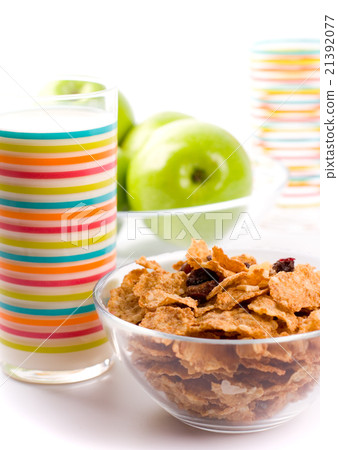 healthy breakfast 21392077