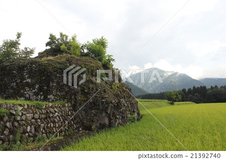 Landscape with fossil stone Pyroclastic flow trace (Tsukahara No Machi, Ohno City, Fukui Prefecture) Landscape with fossil stone Pyroclastic flow trace (Tsukahara No Machi, Ohno City, Fukui Prefecture) 21392740