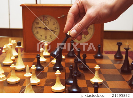 old chess pieces closeup old chess pieces closeup 21395822