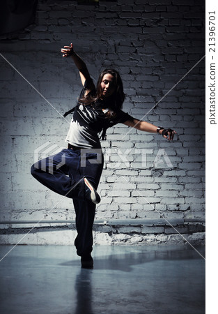 The dancer in motion The dancer in motion 21396701