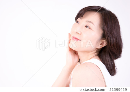 中年女人(美女形象) 中年女人(美女形象) 21399439