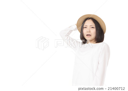 A young woman acting as a heat stroke A young woman acting as a heat stroke 21400712