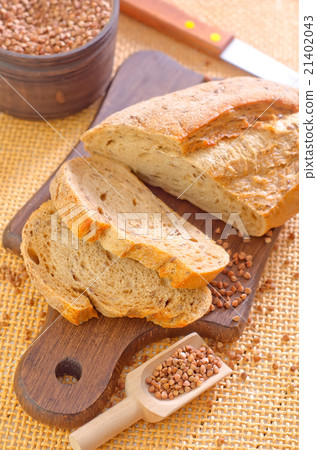 bread bread 21402043