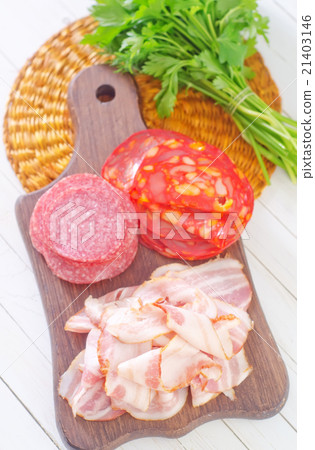 salami and bacon 21403146