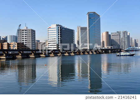 A view of the calm Keihin Canal A view of the calm Keihin Canal 21416241