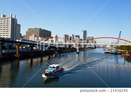 Ship running Keihin canal Ship running Keihin canal 21416245