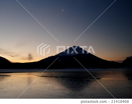 松蔭湖的早晨 21418408