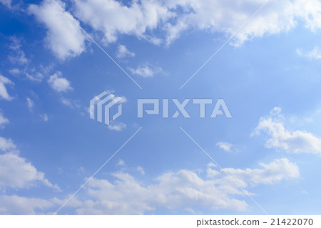 Refreshing blue sky and clouds Refreshing blue sky and clouds 21422070