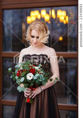 Portrait of the bride Portrait of the bride 21436683