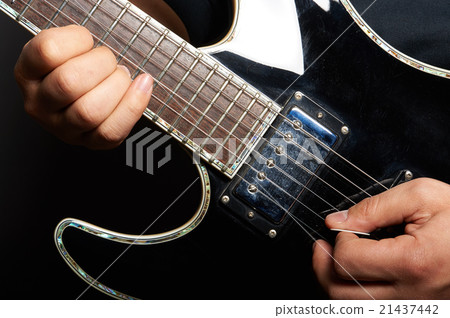 guitar close up guitar close up 21437442
