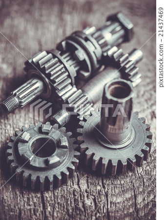 gearwheel of the old engine 21437469