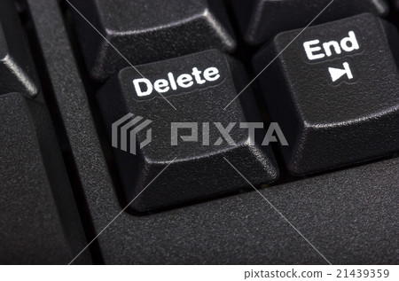 Detail black computer keyboard 21439359