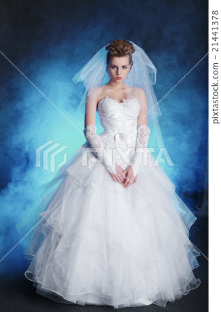 young beautiful bride in wedding dress 21441378