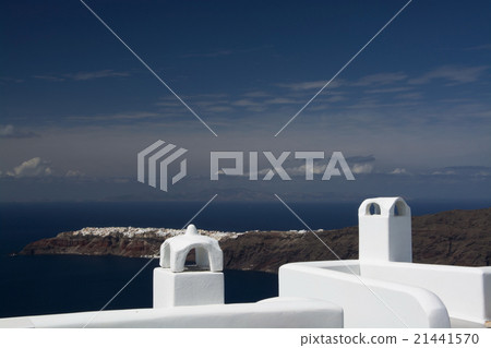 View to Oia from Imerovigli, Santorini, Greece View to Oia from Imerovigli, Santorini, Greece 21441570
