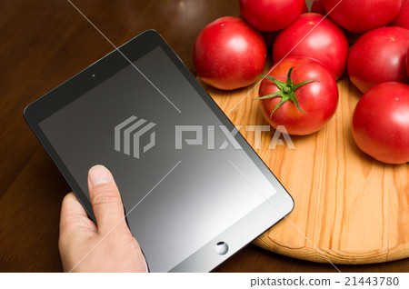 Search image of cooking method with ingredients tomato and tablet terminal 21443780