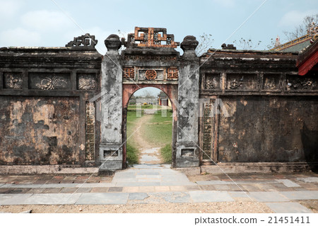 Hue Citadel, culture heritage, Dai Noi, vietnam 21451411
