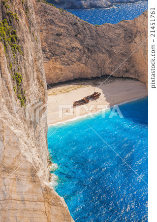 Navagio beach with shipwreck on Zakynthos, Greece Navagio beach with shipwreck on Zakynthos, Greece 21451761