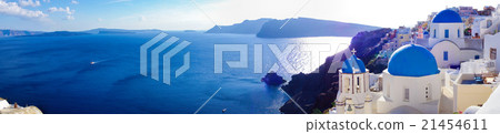 Oia village on Santorini island in Greece 21454611