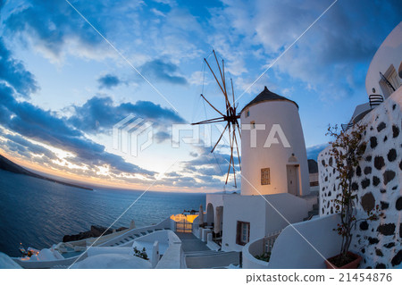 Windmill in Oia village on Santorini island,Greece Windmill in Oia village on Santorini island,Greece 21454876