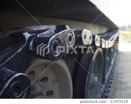 Endless track of a tank Endless track of a tank 21455529