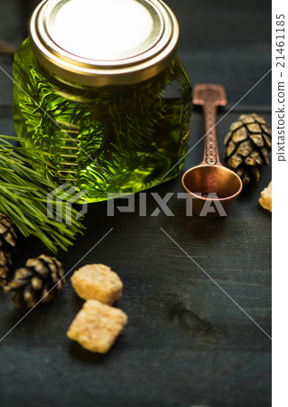 Fir tree bump jam  21461185