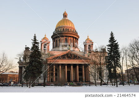 View of the Isaac Cathedral 21464574