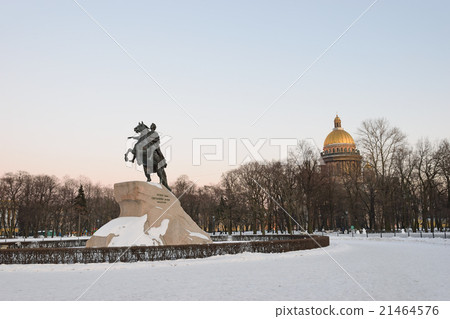 Monument to Peter the great "bronze Horseman" 21464576