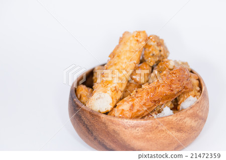 rice crackers rice crackers 21472359