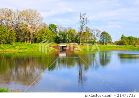 Beautiful lake and blue sky landscape 21473732