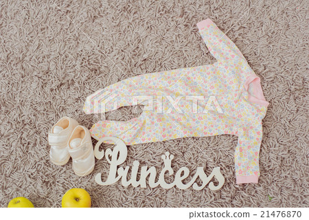 Clothing and footwear for babies and apples Clothing and footwear for babies and apples 21476870
