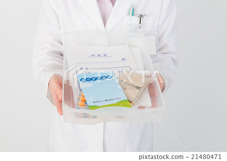 Medical image of middle women 21480471