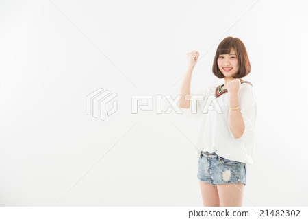 A woman who poses a gut A woman who poses a gut 21482302