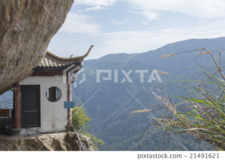 Chinese temple in the cliff and mountain scenery (Wenzhou yandang mountain in China.) 21491621