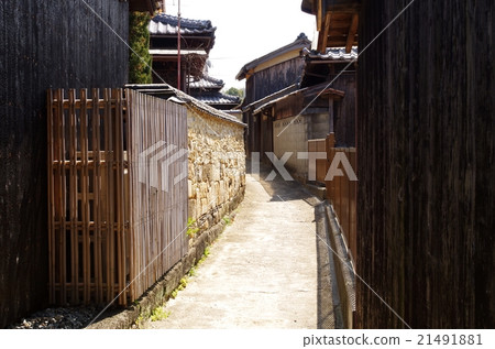 在豐島的小巷後面 21491881