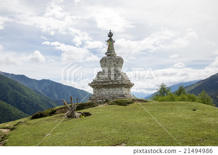 Pagoda lawn china Pagoda lawn china 21494986