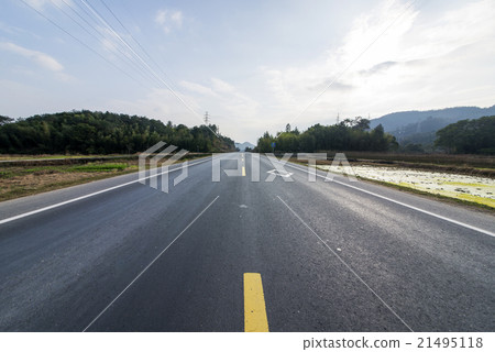 Field road Field road 21495118