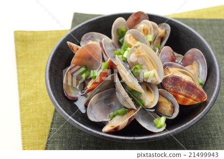 Steamed bamboo clam 21499943