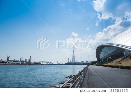 Yokkaichi Harbor Complex and A Yokkaichi Dome Promenade Yokkaichi Harbor Complex and A Yokkaichi Dome Promenade 21501555