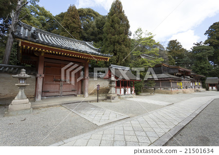 Iwashimizu八幡宮的北門戶和臨終小組 21501634