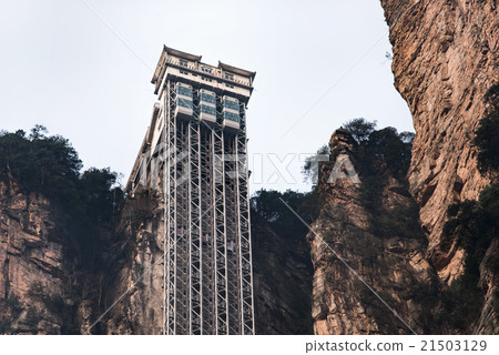 ZHANGJIAJIE, Hunan, CHINA  21503129