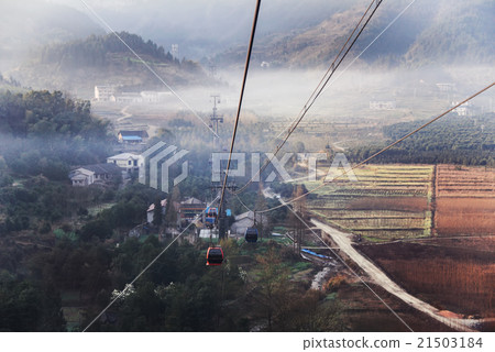 Tianmen Shan cable car, Zhangjiajie, China Tianmen Shan cable car, Zhangjiajie, China 21503184