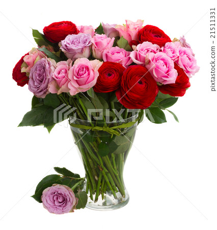 bouquet of fresh roses and ranunculus bouquet of fresh roses and ranunculus 21511331