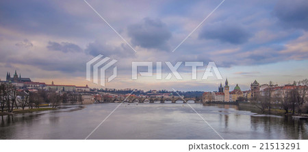 Charles Bridge over Vltava river in Prague Charles Bridge over Vltava river in Prague 21513291