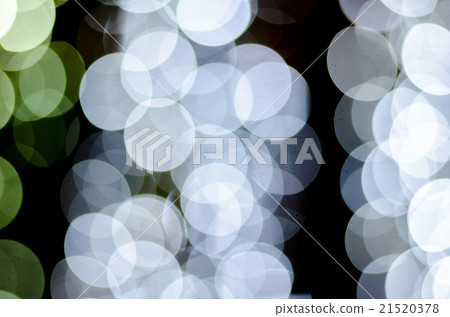Urban city night light bokeh 21520378