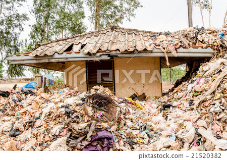 NAKONPANOM, THAILAND Dump site 21520382