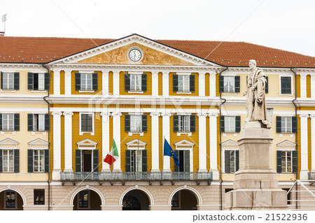 Piazza Galimberti, Cuneo, Piedmont, Italy 21522936