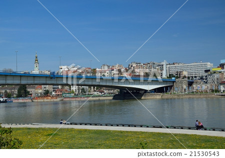 Belgrade city bridge with panorama 21530543