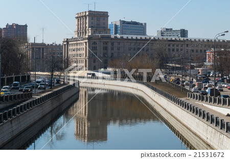 Moscow State Technical University Moscow State Technical University 21531672